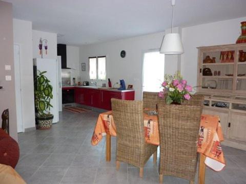 maison zen 60m2 proche Aubenas Ucel Extérieur photo